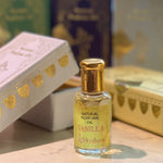 Ladda upp bild till gallerivisning, Vanilj parfymolja 10 ml – Chakra Natural Perfume Oil roll-on från Indien | Beauty of India