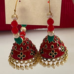 Ladda upp bild till gallerivisning, Stora indiska Jhumka-örhängen med pärlor – unika exemplar
