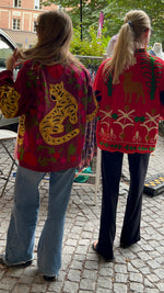 Ladda upp bild till gallerivisning, Unik broderad jacka från Indien
