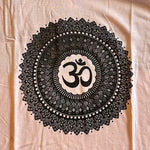Load image into Gallery viewer, linne med aum mandala tryck viskos sommarkläder aprikos 
