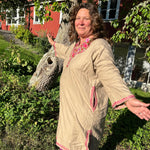 Ladda upp bild till gallerivisning, Lyxig poncho från Kashmir – värme med stil
