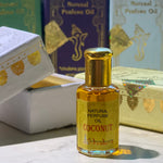 Ladda upp bild till gallerivisning, Coconut parfymolja 10 ml – Chakra Natural Perfume Oil roll-on från Indien | Beauty of India
