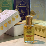 Ladda upp bild till gallerivisning, Nag Champa parfymolja 10 ml – Chakra Natural Perfume Oil roll-on från Indien | Beauty of India
