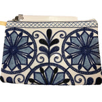 Load image into Gallery viewer, Broderad handledsväska från Indien – unik färgstark clutch
