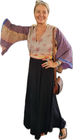 Load image into Gallery viewer, Silk tie top with wide sleeves
