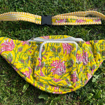 Load image into Gallery viewer, Indisk midjeväska / crossbody-väska

