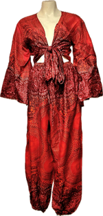 Load image into Gallery viewer, Tie-dye top with wide sleeves Mandala
