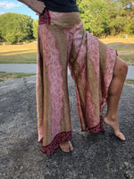 Ladda upp bild till gallerivisning, beauty-of-india-202060-rotated-1.jpg
