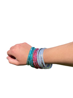 Ladda upp bild till gallerivisning, Indiska bangles med guldglitter – 6 st för 20 kr
