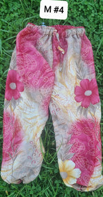 Load image into Gallery viewer, Straight pants for children sari fabric 2-6 years
