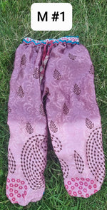 Load image into Gallery viewer, Straight pants for children sari fabric 2-6 years
