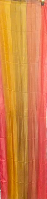 Load image into Gallery viewer, 100% Silk Shawl
