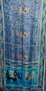 Load image into Gallery viewer, 100% Silk Shawl
