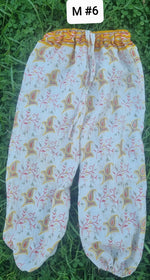 Load image into Gallery viewer, Straight pants for children sari fabric 2-6 years
